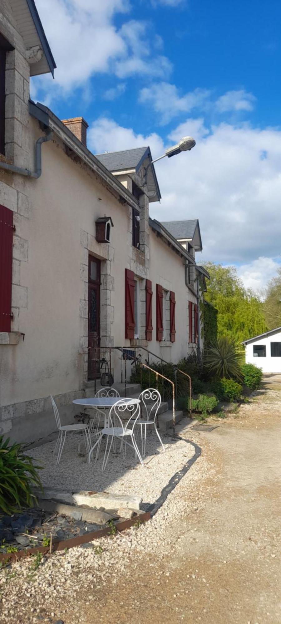 La Ferme De L'Isle Et Sa Roulotte Bed and Breakfast Avaray Exteriör bild
